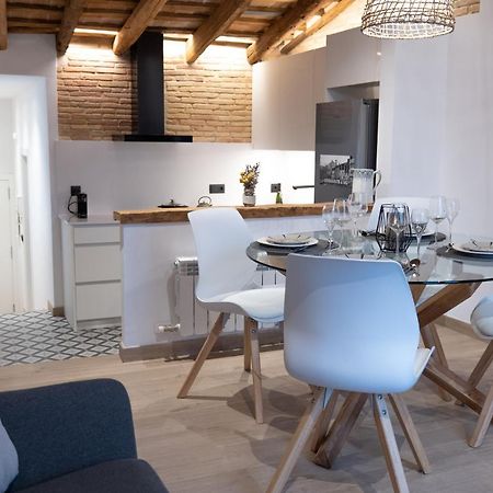 Niu Del Sol Apartment Vic Bagian luar foto