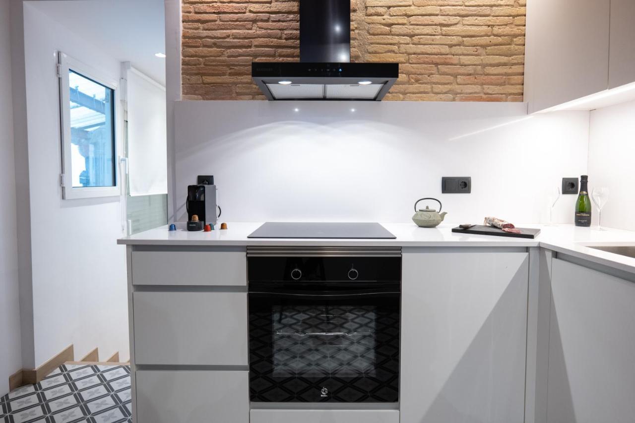 Niu Del Sol Apartment Vic Bagian luar foto