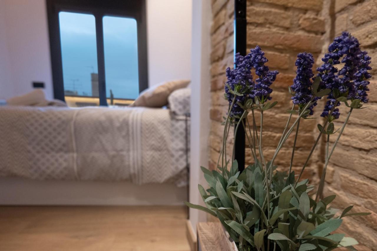 Niu Del Sol Apartment Vic Bagian luar foto