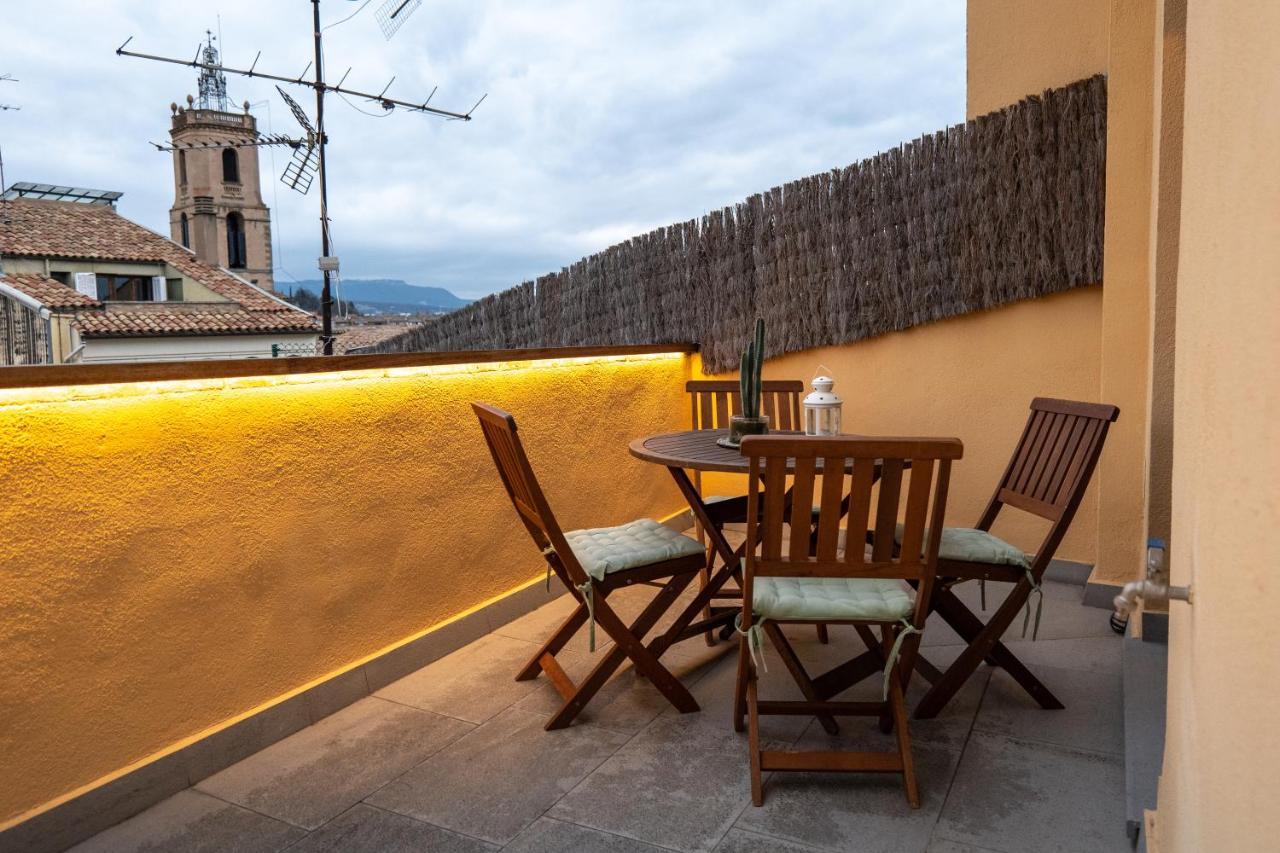 Niu Del Sol Apartment Vic Bagian luar foto