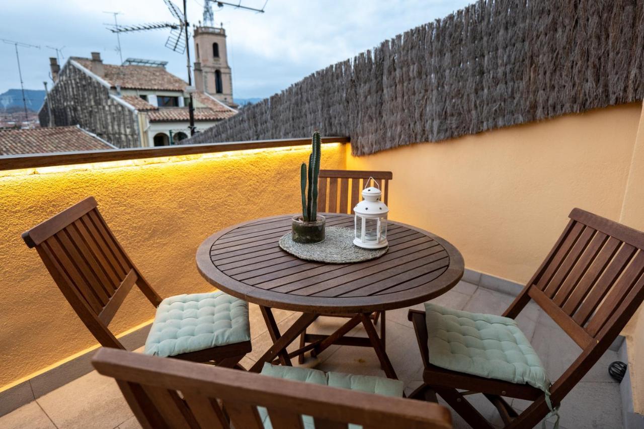 Niu Del Sol Apartment Vic Bagian luar foto